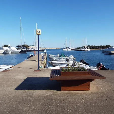 Spiaggia 250m Trilo Case Vacanza *